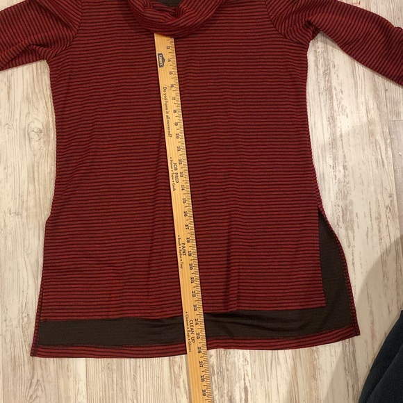 *4 for $20* tunic length cowl neck like new - Picture 8 of 11